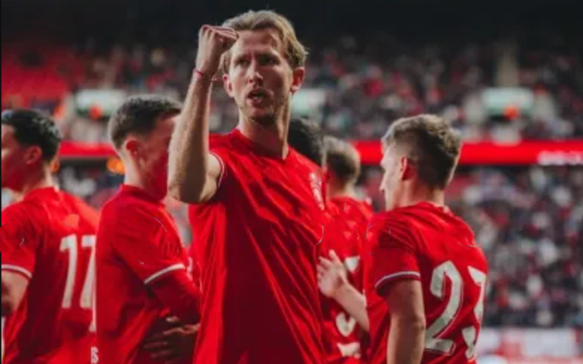 非常出色, 而荷甲新赛, 对手的 非常出色, 而荷甲新赛, 对手的