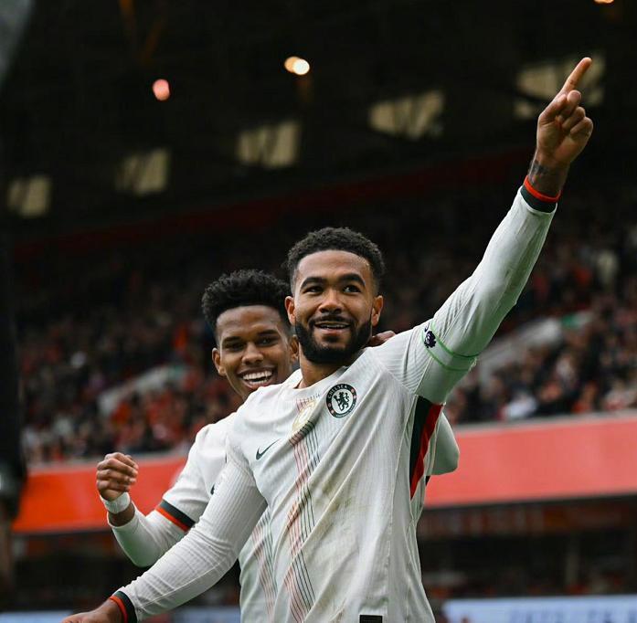 正处于两连 正处于两连